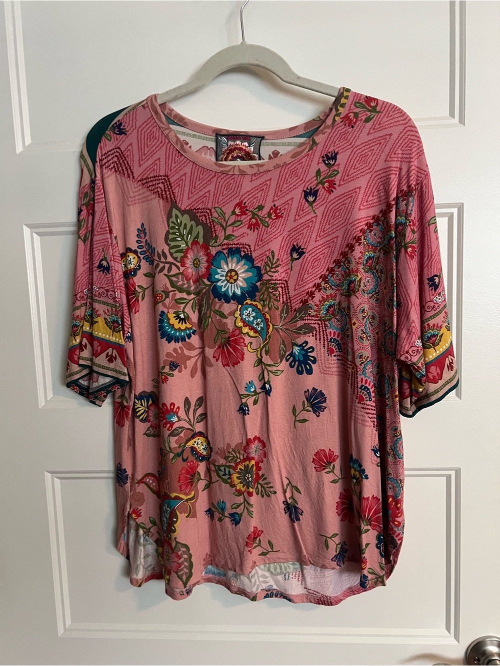 Johnny Was Women's Pink Floral Short-Sleeve Top sz L viscose